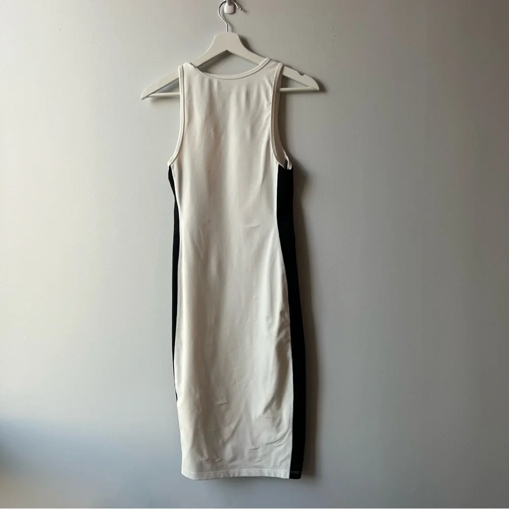 ARITZIA- community midi dress - Picture 2 of 4